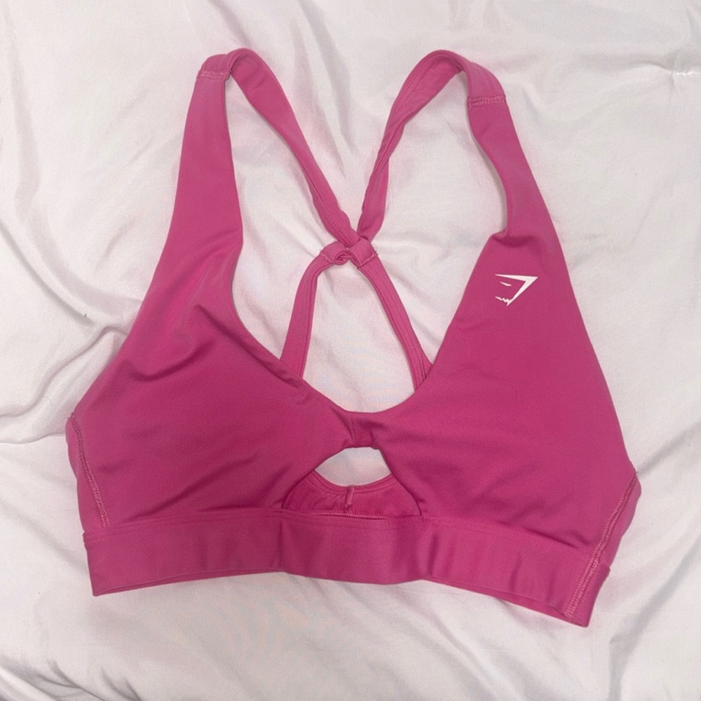Women’s GYMSHARK PEEK A BOO SPORTS BRA; size small; color pink